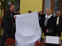Szobork�sz�t�s �s avat�s 2014.