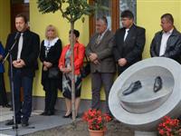 Szobork�sz�t�s �s avat�s 2014.